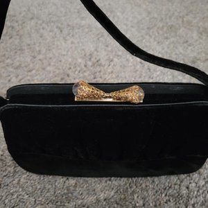 Vintage MEL_TON label 1950s Black Velvet purse Gold tone bow clasp